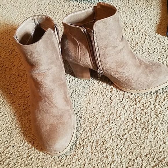 Booties - Picture 2 of 4